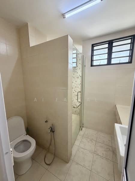 Rumah Teres 2 Tingkat untuk Dijual di Alam Sari (Bangi) - Ai Faizal - Bathroom - PropertyGuru.com.my