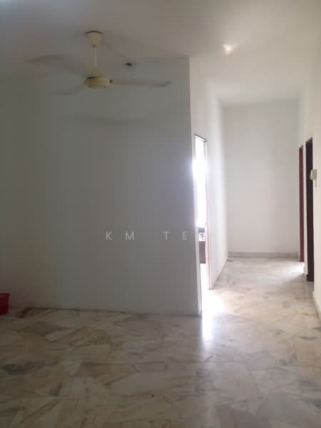 Apartment for Rent at Pangsapuri Lagoon Perdana - KM Tee - Interior - PropertyGuru.com.my