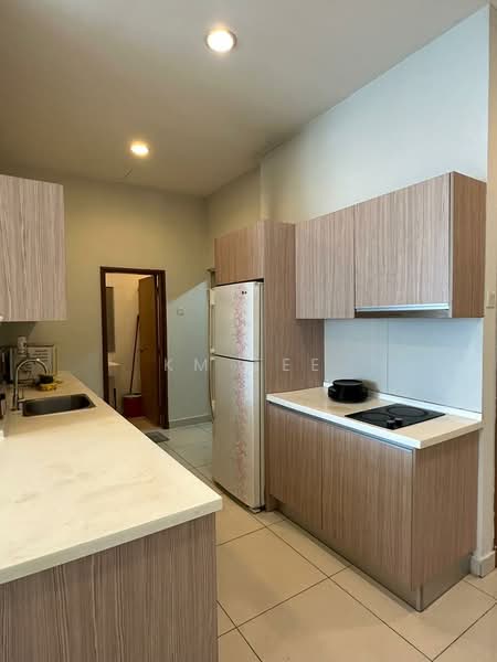 Condominium for Rent at Sri Putramas III / Royal Regent - KM Tee - Kitchen - PropertyGuru.com.my