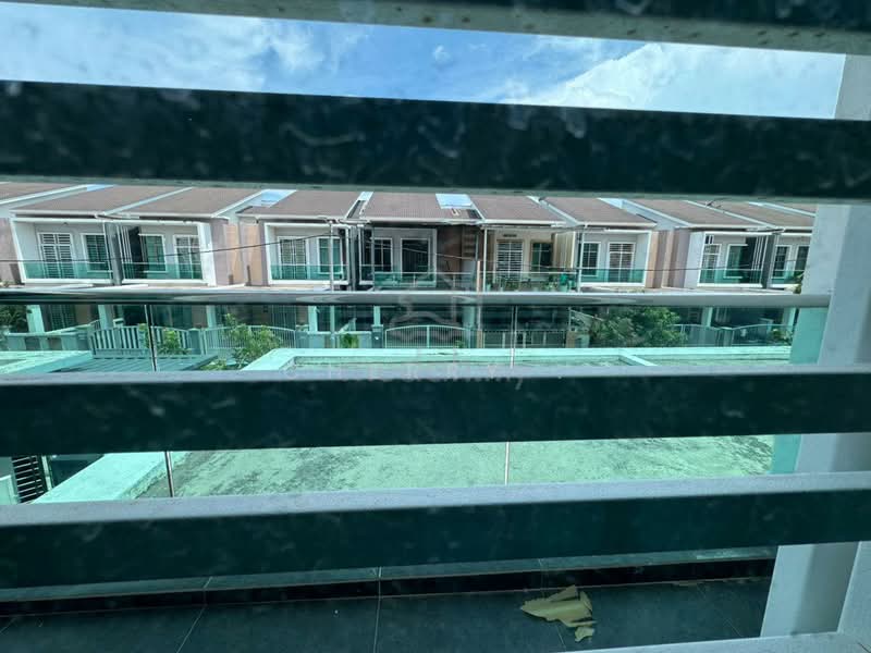 2-storey Terraced House for Sale in Tanjong Minyak (Melaka) - Cherry . - Exterior - PropertyGuru.com.my