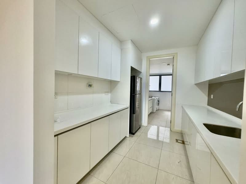 Kondominium untuk Dijual di The Westside Two - Michelle Tai - Kitchen - PropertyGuru.com.my
