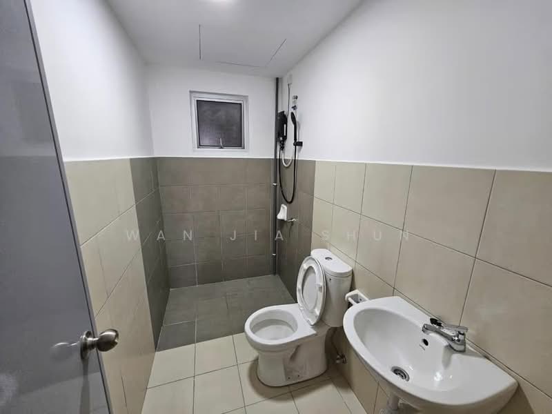 Servis Apartment untuk Disewa di Kiara Kasih - Wan Jia Shun - Bathroom - PropertyGuru.com.my