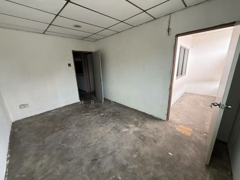 Shop for Sale in Taman Tasek (Johor Bahru) - Chris Liew - Interior - PropertyGuru.com.my