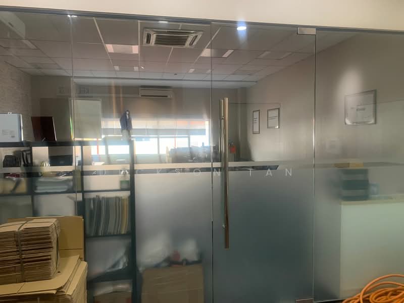 Shop / Office for Sale in Puchong (Selangor) - Deckson Tan - Office - PropertyGuru.com.my