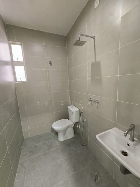 Kondominium untuk Dijual di Hillcity - YY Cheah - Bathroom - PropertyGuru.com.my