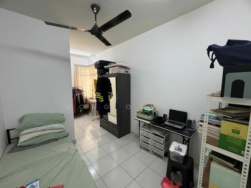 2-storey Terraced House for Sale in Austin (Johor Bahru) - Wong Ouray - Bedroom - PropertyGuru.com.my