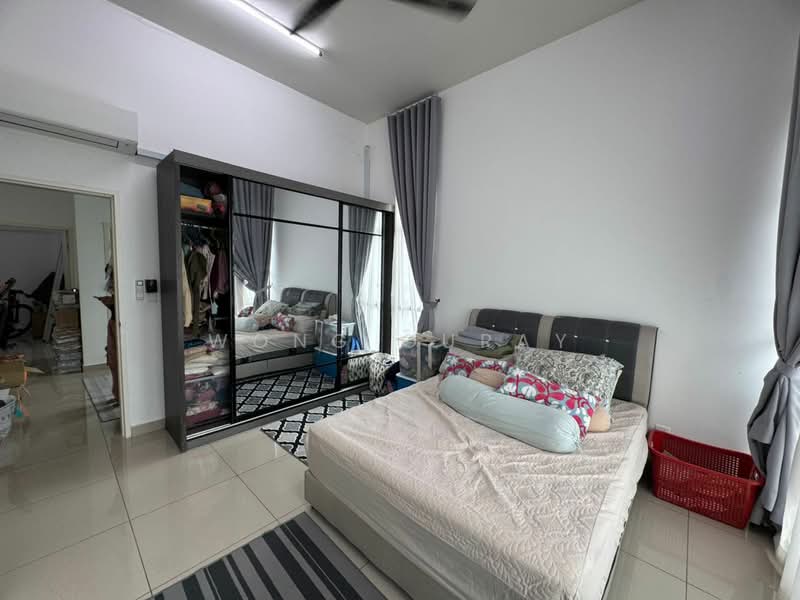 2-storey Terraced House for Sale in Austin (Johor Bahru) - Wong Ouray - Bedroom - PropertyGuru.com.my