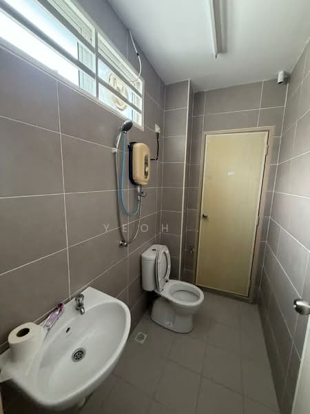 Rumah Teres 2 Tingkat untuk Disewa di Simpang Ampat (Penang) - Yeoh . - Bathroom - PropertyGuru.com.my