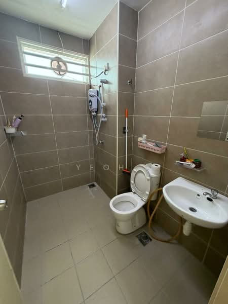Rumah Teres 2 Tingkat untuk Disewa di Simpang Ampat (Penang) - Yeoh . - Bathroom - PropertyGuru.com.my