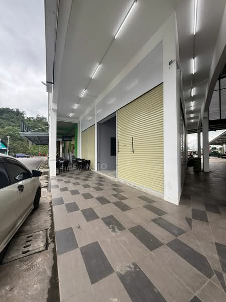 Shop for Rent in Kuching (Sarawak) - Jeno Tan - Exterior - PropertyGuru.com.my