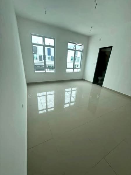 2-storey Terraced House for Sale in Bandar Dato Onn (Tebrau) - Calvin Lee - PropertyGuru.com.my