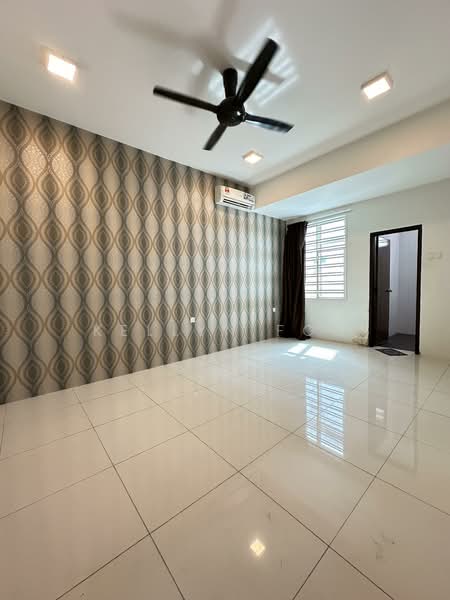 Semi-Detached House for Sale in Taman Limbongan Indah (Klebang) - Kellyn Foo - PropertyGuru.com.my