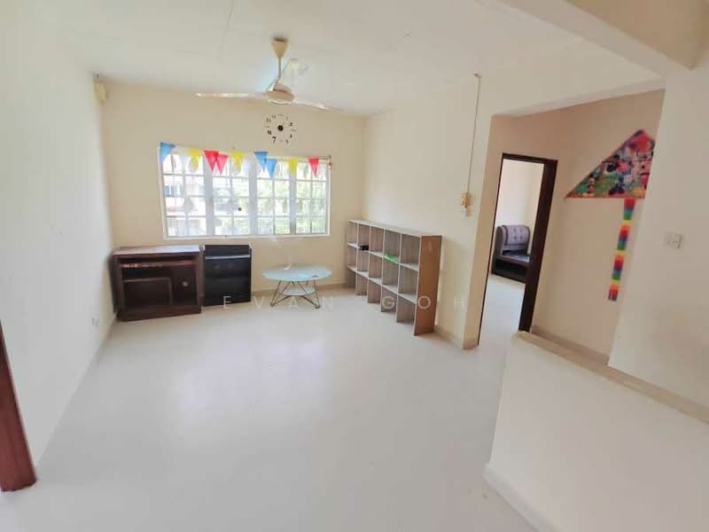 2-storey Terraced House for Sale in Saujana Puchong (Puchong) - Evan Goh - Living Room - PropertyGuru.com.my