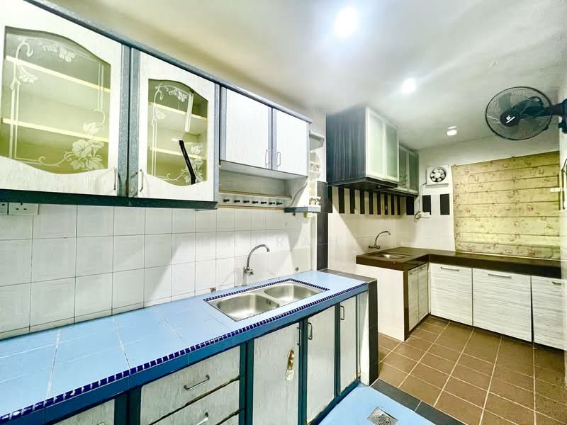 Rumah Teres 2 Tingkat untuk Dijual di Bandar Baru Bangi (Selangor) - Mahirah . - Kitchen - PropertyGuru.com.my