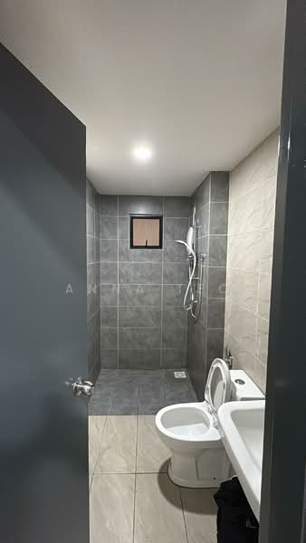 Condominium for Sale at The Hipster - Anna Teo - Bathroom - PropertyGuru.com.my