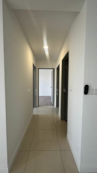 Kondominium untuk Disewa di Skyline KL - Vaness Chin - Corridor - PropertyGuru.com.my