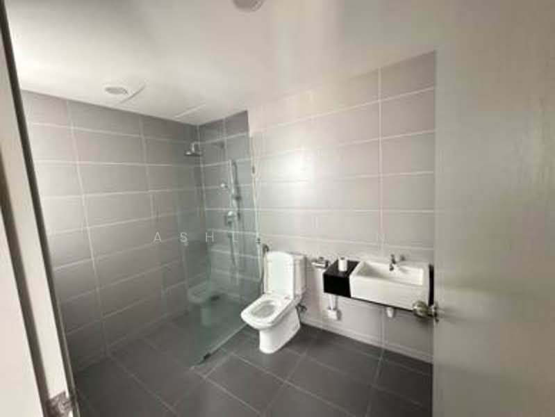 Kondominium untuk Dijual di Golden Triangle 2 - Ashley Tan - Bathroom - PropertyGuru.com.my
