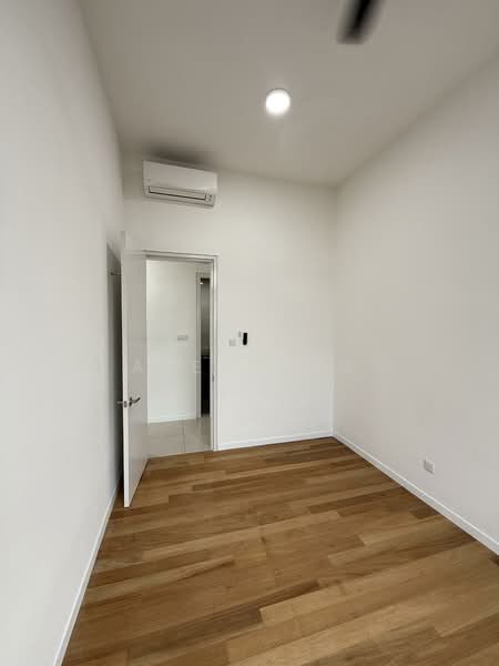 For Rent - The Maple Residences