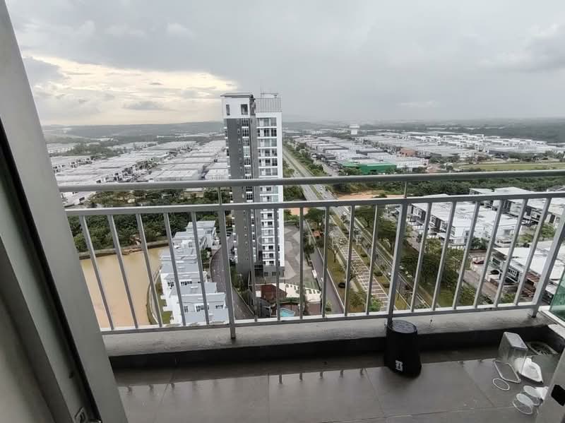 Pangsapuri untuk Disewa di D'Lagoon Luxury Apartment - Eric Tee - Balcony - PropertyGuru.com.my