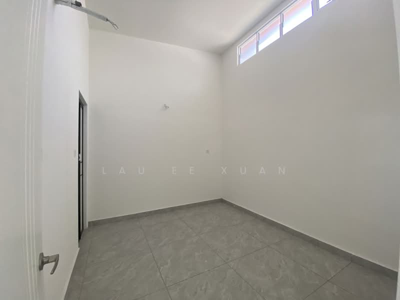 Semi-Detached House for Sale in Batu Pahat (Johor) - Lau Ee Xuan - PropertyGuru.com.my