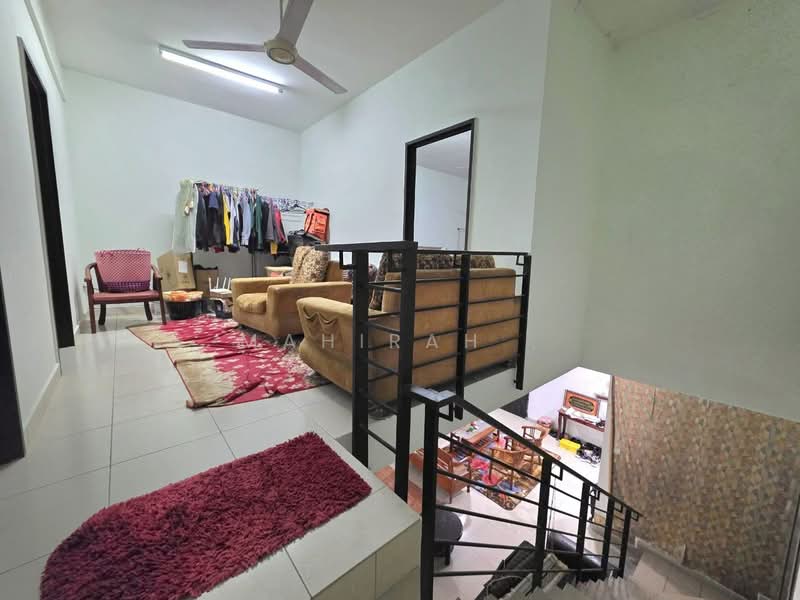 Rumah Teres 2 Tingkat untuk Dijual di Bangi (Selangor) - Mahirah . - Living Room - PropertyGuru.com.my