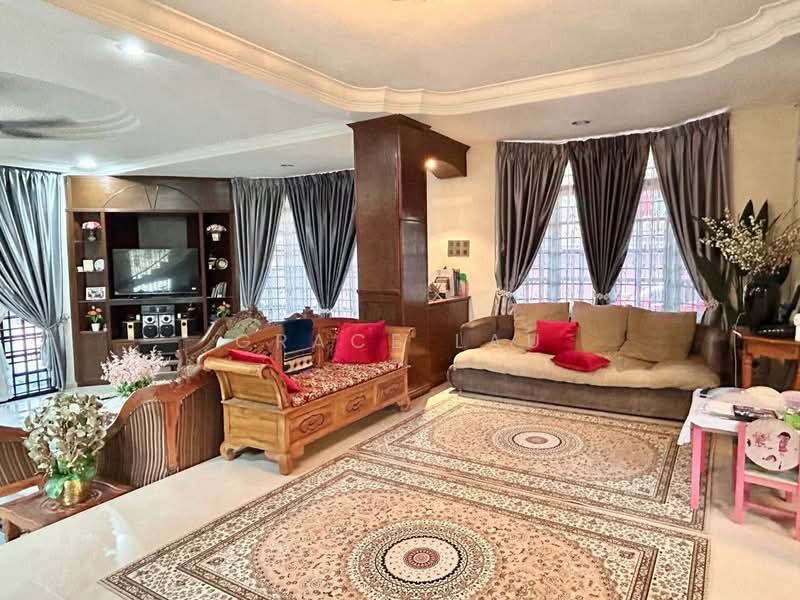 For Sale - Taman Kempas