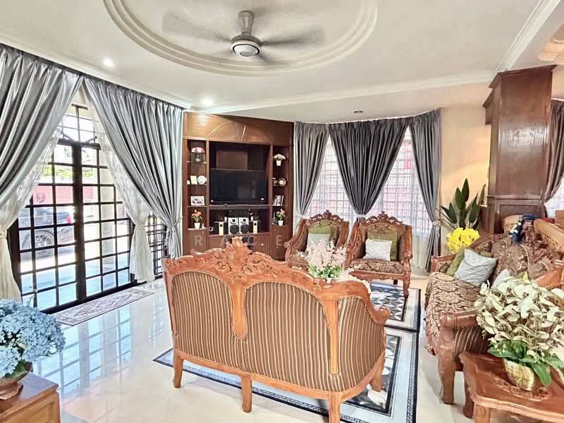 For Sale - Taman Kempas