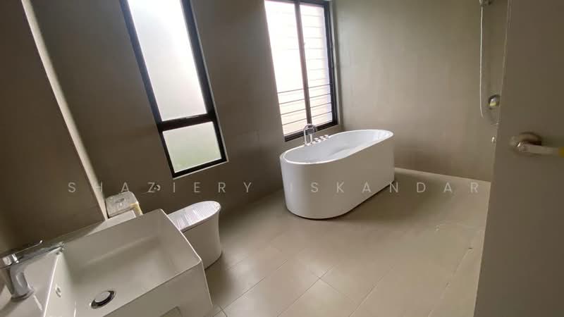 3-storey Terraced House for Sale in Taman Melawati (Ulu Kelang) - Shaziery Iskandar - Bathroom - PropertyGuru.com.my