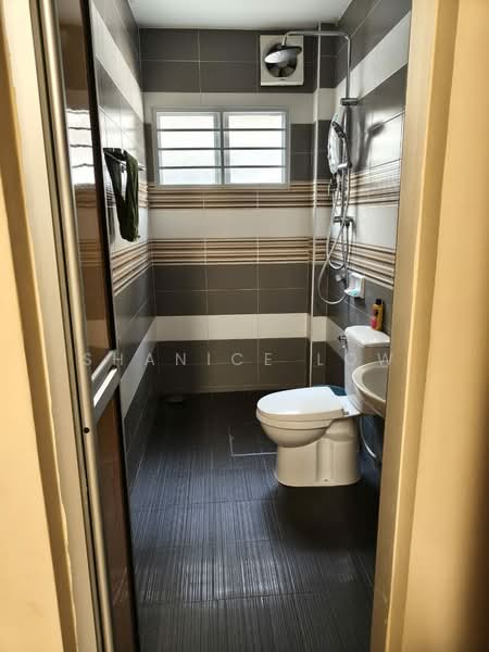 Rumah Teres 2 Tingkat untuk Dijual di Bandar Bukit Puchong 2 (Puchong) - Shanice Low - Bathroom - PropertyGuru.com.my