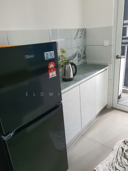 Service Residence for Rent at Vista Tiara (MBW Bay) - Eldwin Soh - Kitchen - PropertyGuru.com.my