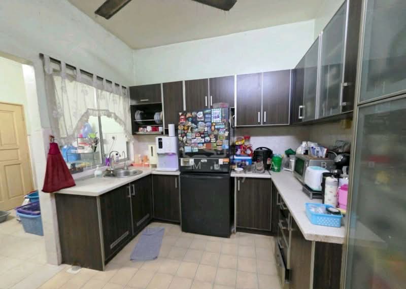 Rumah Teres 2 Tingkat untuk Dijual di Bandar Putra Permai (Seri Kembangan) - Shafiq Muttalib - PropertyGuru.com.my