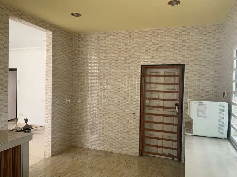 Semi-Detached House for Sale in Bukit Istana (Kuantan) - Mohammad Azizi - PropertyGuru.com.my
