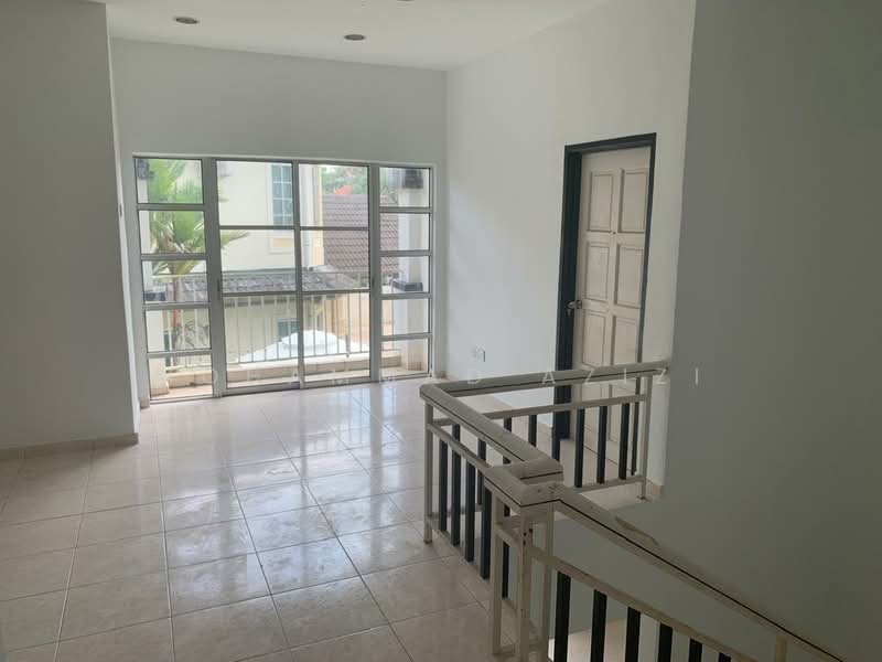 Semi-Detached House for Sale in Bukit Istana (Kuantan) - Mohammad Azizi - PropertyGuru.com.my