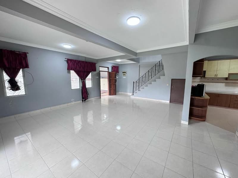 2-storey Terraced House for Sale in Kulai (Johor) - Stefan Yu - Living Room - PropertyGuru.com.my