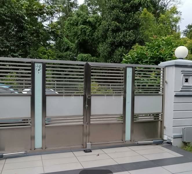 2-storey Terraced House for Sale in Taman Pelangi Indah (Ulu Tiram) - Eric Tee - Exterior - PropertyGuru.com.my