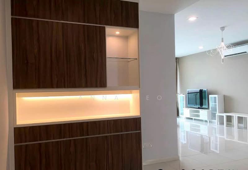 Kondominium untuk Disewa di LaCosta @ Sunway South Quay - Anna Teo - Living Room - PropertyGuru.com.my