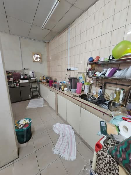 2-storey Terraced House for Sale in Mutiara Rini (Skudai) - Mayz Wong - Kitchen - PropertyGuru.com.my