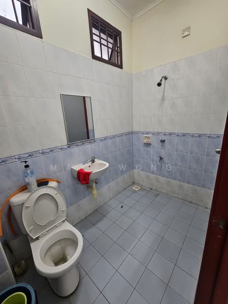 2-storey Terraced House for Sale in Mutiara Rini (Skudai) - Mayz Wong - Bathroom - PropertyGuru.com.my