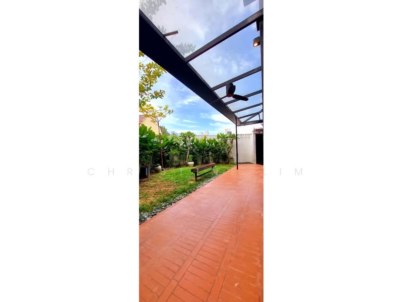 3-storey Terraced House for Sale in Federal Hill (Bangsar) - Christine Lim - Garden Space - PropertyGuru.com.my
