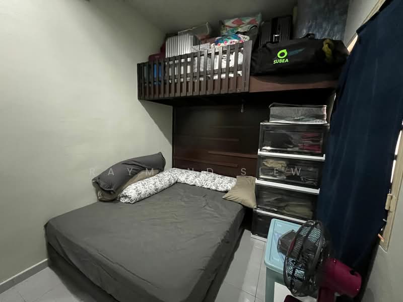 Townhouse for Rent in Batu Caves (Selangor) - Raymond Siew - Bedroom - PropertyGuru.com.my