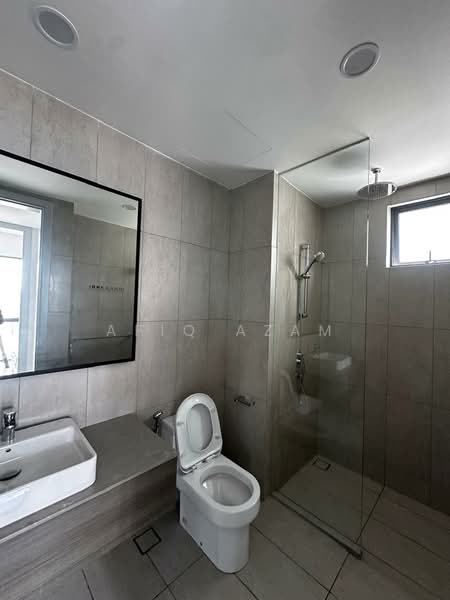 Servis Apartment untuk Disewa di Datum Jelatek Residence - Afiq Azam - Bathroom - PropertyGuru.com.my