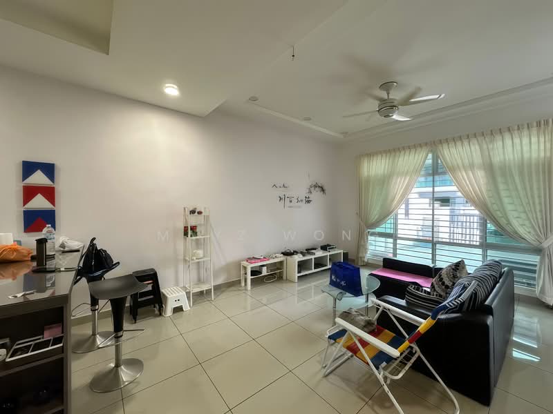 2-storey Terraced House for Sale in Nusa Sentral (Iskandar Puteri (Nusajaya)) - Mayz Wong - Living Room - PropertyGuru.com.my