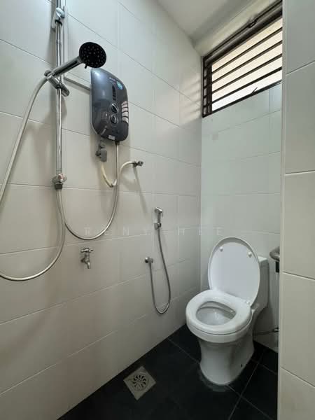 Untuk Disewa - Bukit Kesenangan