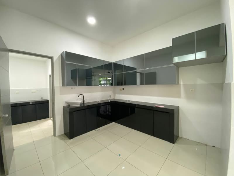 2-storey Terraced House for Sale in Horizon Hills (Iskandar Puteri (Nusajaya)) - Reny Hee - Kitchen - PropertyGuru.com.my