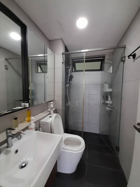 Servis Apartment untuk Disewa di Three33 Residence - Crystal Lum - Bathroom - PropertyGuru.com.my