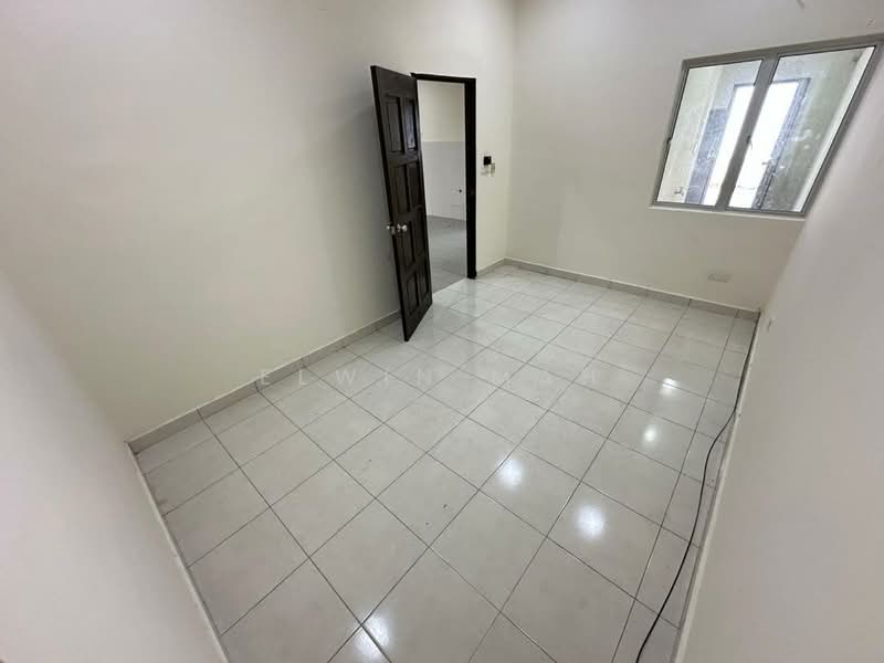 2-storey Terraced House for Sale in Rawang (Selangor) - Elwin Mah - Interior - PropertyGuru.com.my