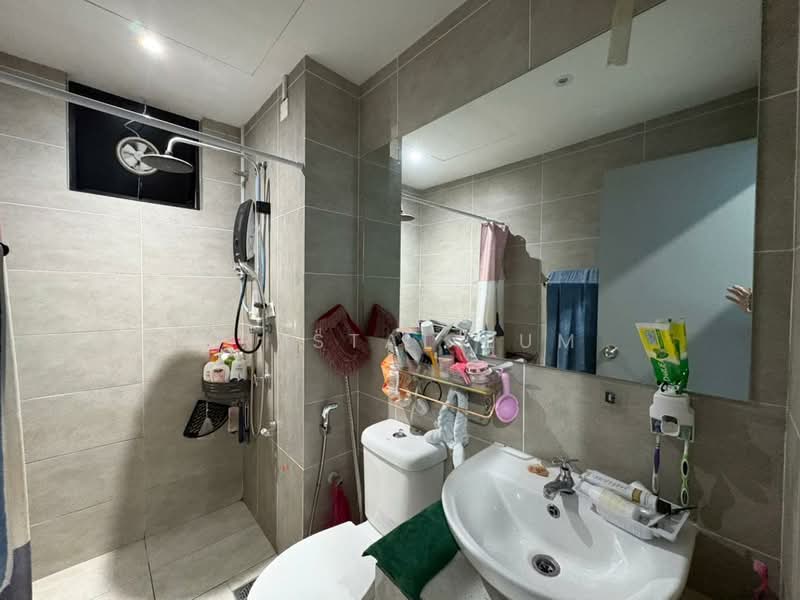 Condominium for Sale at Mizumi Residences - Crystal Lum - Bathroom - PropertyGuru.com.my