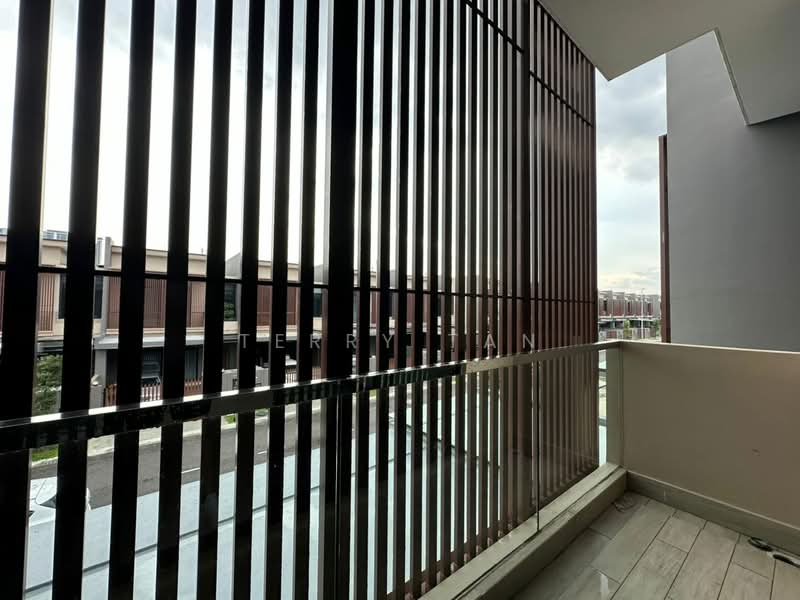 Rumah Teres 2 Tingkat untuk Dijual di Puteri Harbour (Iskandar Puteri (Nusajaya)) - Terry Tan - Balcony - PropertyGuru.com.my