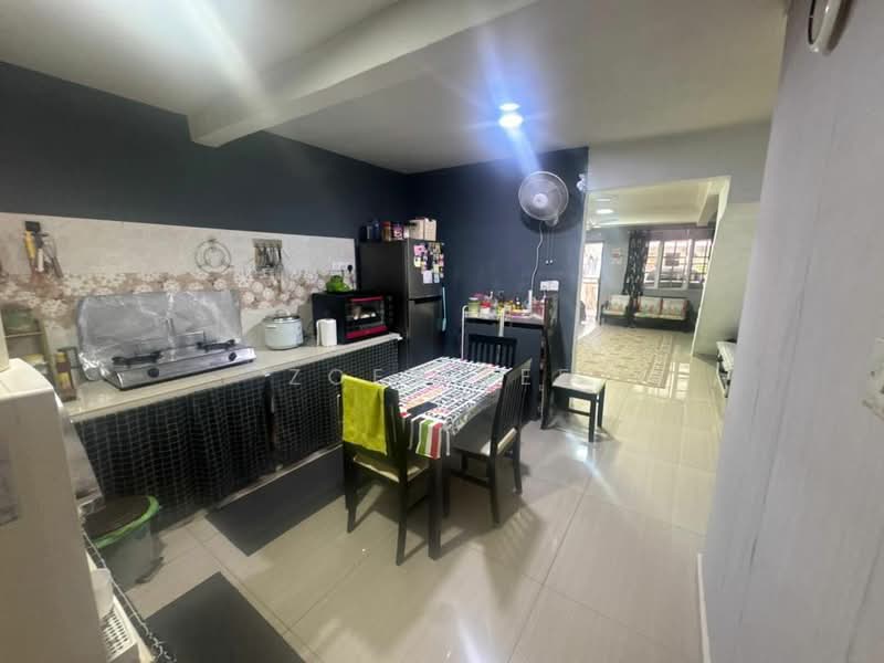 Rumah Teres 2 Tingkat untuk Dijual di Johor Bahru (Johor) - Zoey Lee - Kitchen - PropertyGuru.com.my