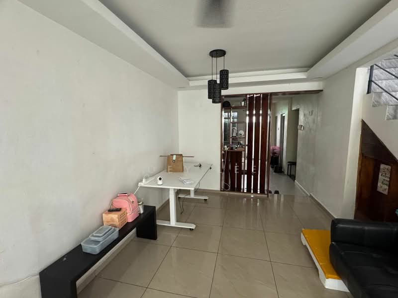 Rumah Teres 2 Tingkat untuk Dijual di Johor Bahru (Johor) - Zoey Lee - Living Room - PropertyGuru.com.my